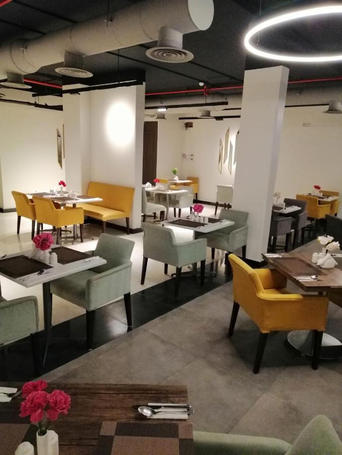 Aquila Aldiafah Hotel Джидда Екстер'єр фото